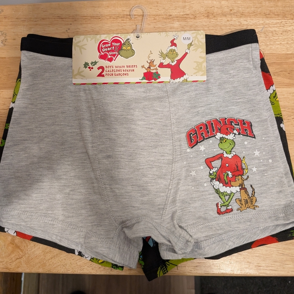 Boys Underwear The Grinch Brand New with tag Size MM